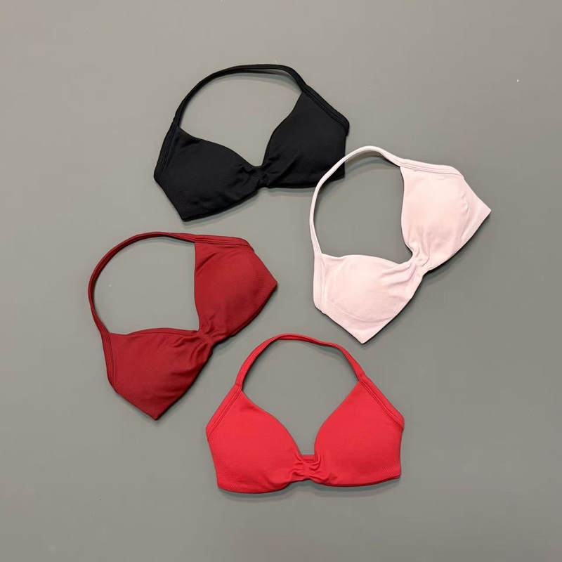 Women Halter Sports Bra V-Neck - Yoga Mat For Fitness recension och pris