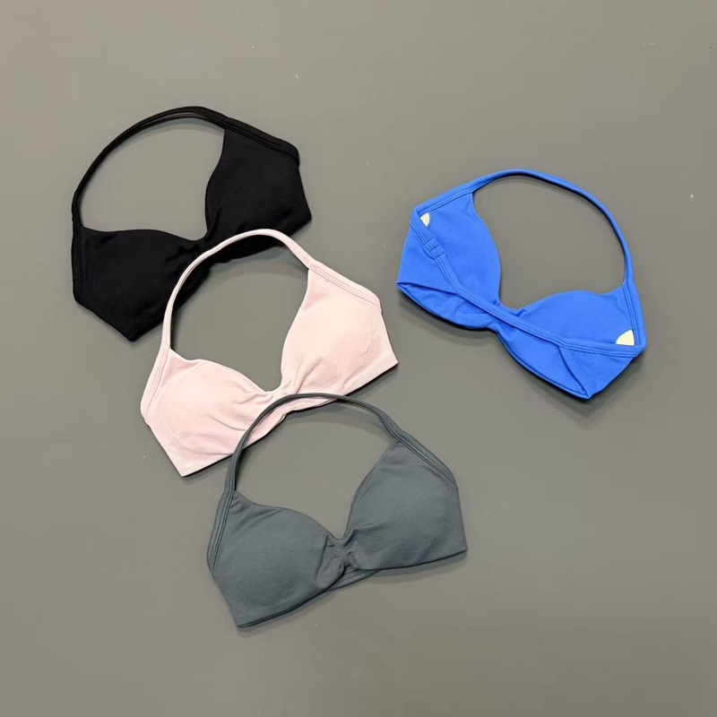 Women Halter Sports Bra V-Neck - Yoga Mat For Fitness recension och pris
